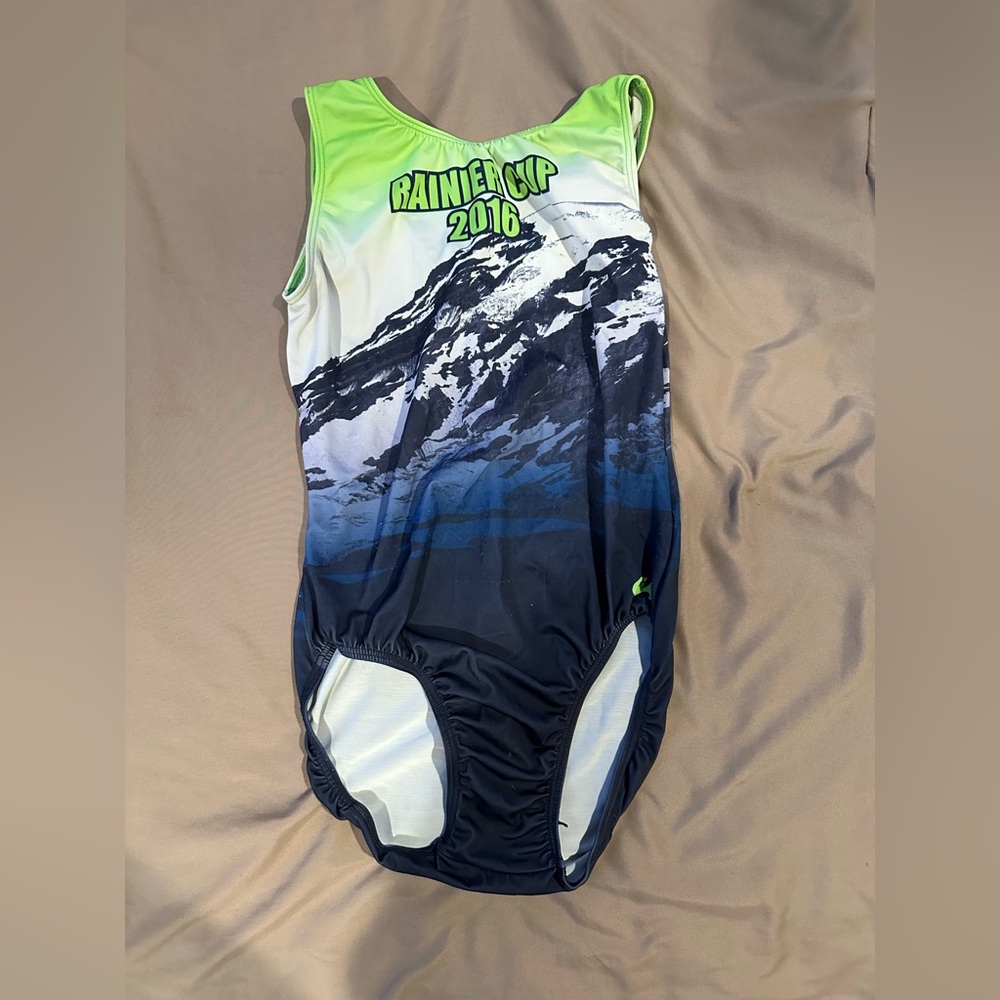 GK gymnastics leotard